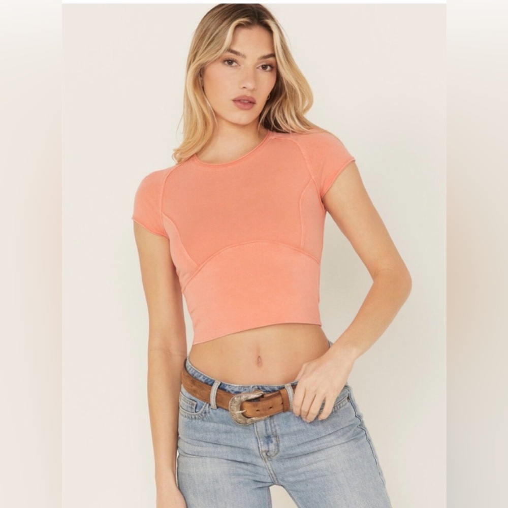 Free People Protagonist Cropped Cap
Sleeve Tee